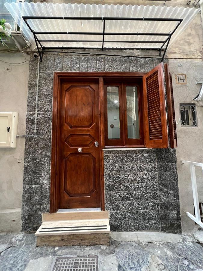 La Casetta Di Assunta Nápoly Kültér fotó